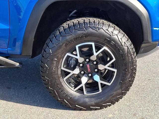 2024 GMC Canyon AT4X