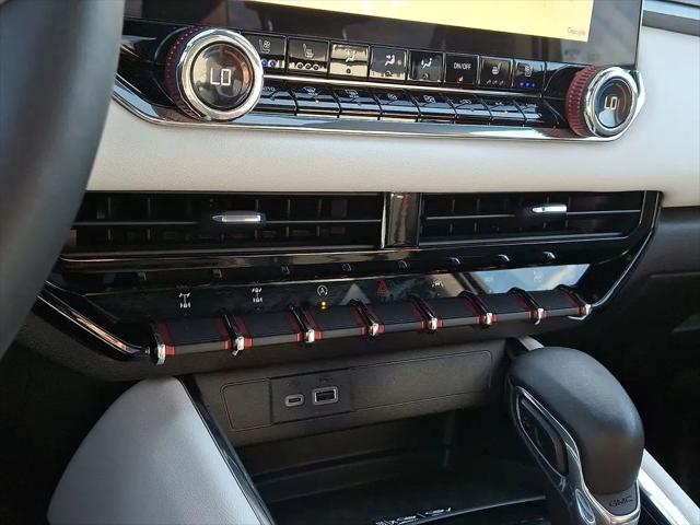 2024 GMC Canyon AT4X