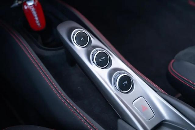 2021 Ferrari F8 Spider Spider