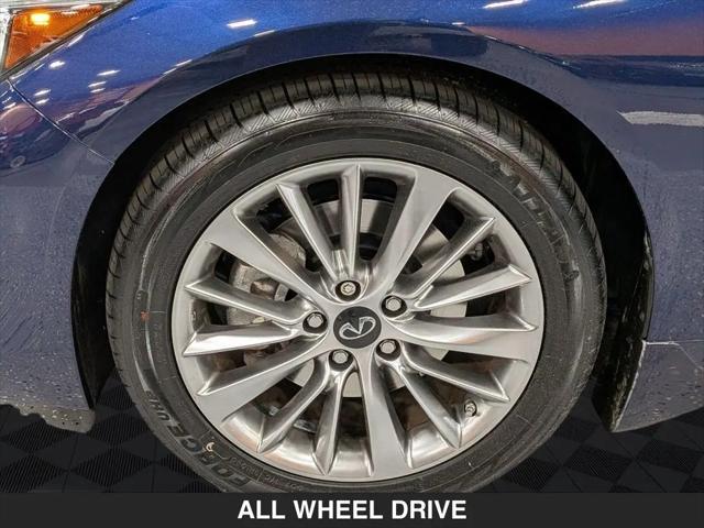 2022 INFINITI Q50 LUXE AWD