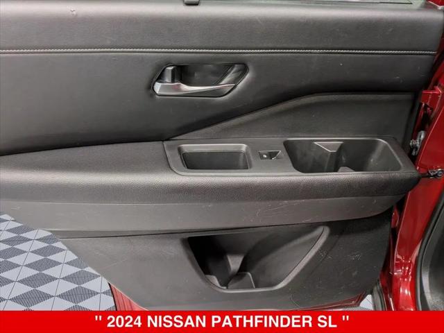 2024 Nissan Pathfinder SL 4WD
