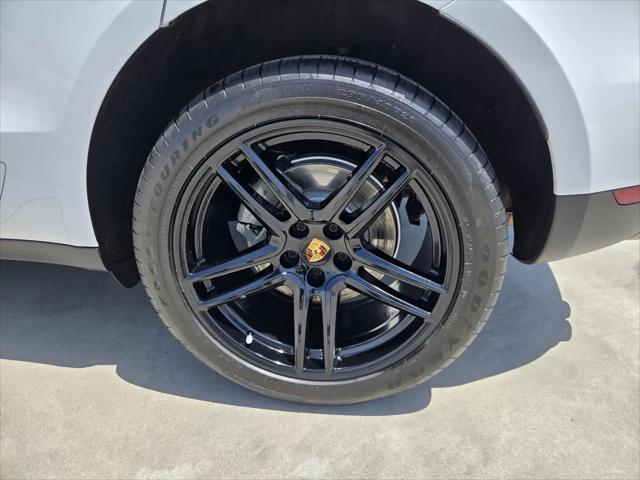 2021 Porsche Macan S