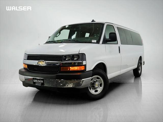 2025 Chevrolet Express Passenger RWD 3500 Extended Wheelbase LT for sale in Burnsville, MN