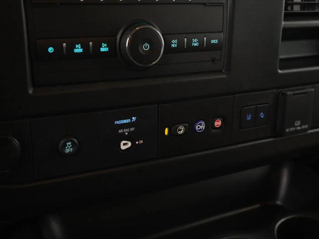 2025 Chevrolet Express Passenger RWD 3500 Extended Wheelbase LT