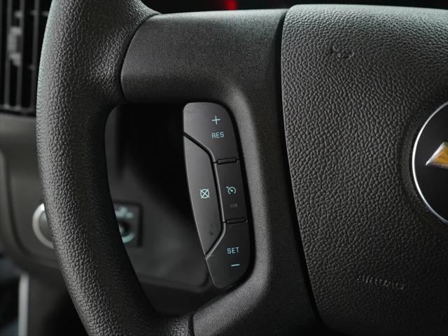2025 Chevrolet Express Passenger RWD 3500 Extended Wheelbase LT