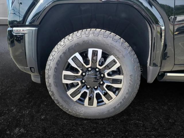 2026 GMC Sierra 3500HD Crew Cab, Long Bed, Denali Ultimate, 4WD