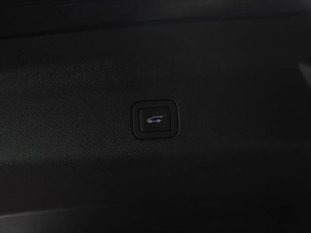 2025 GMC Yukon XL 4WD Denali