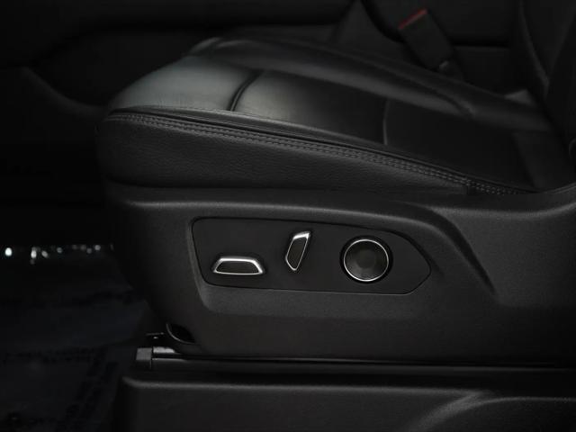 2025 GMC Yukon XL 4WD Denali