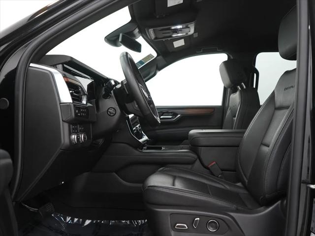 2025 GMC Yukon XL 4WD Denali