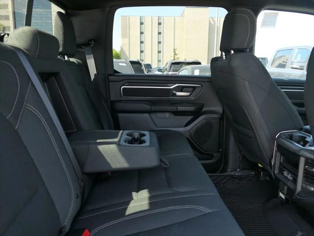 2026 Ram 1500 Big Horn Crew Cab 4x4 5'7" Box