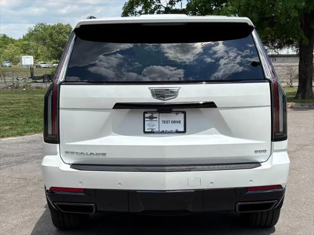 2025 Cadillac Escalade Sport Platinum