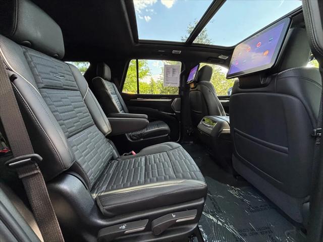 2025 Cadillac Escalade Sport Platinum