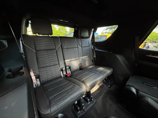 2025 Cadillac Escalade Sport Platinum