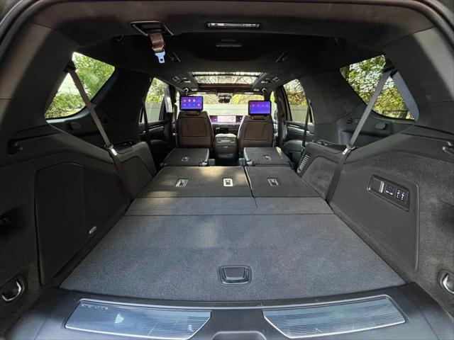 2025 Cadillac Escalade Sport Platinum