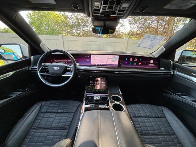 2025 Cadillac Escalade Sport Platinum