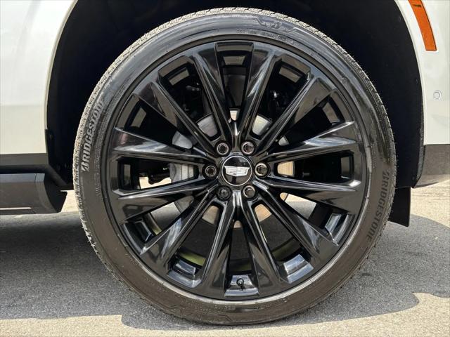 2025 Cadillac Escalade Sport Platinum