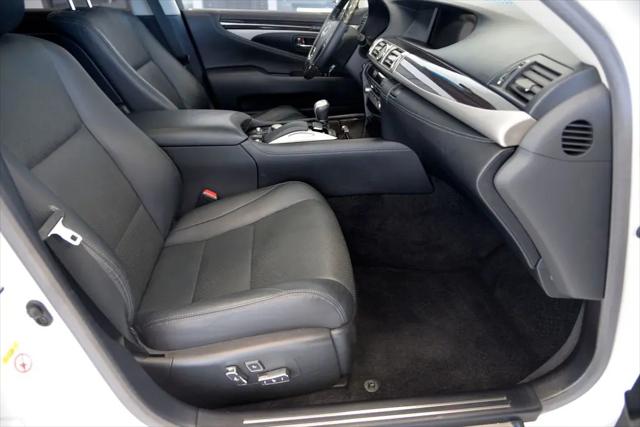 2017 Lexus LS 460 LS 460