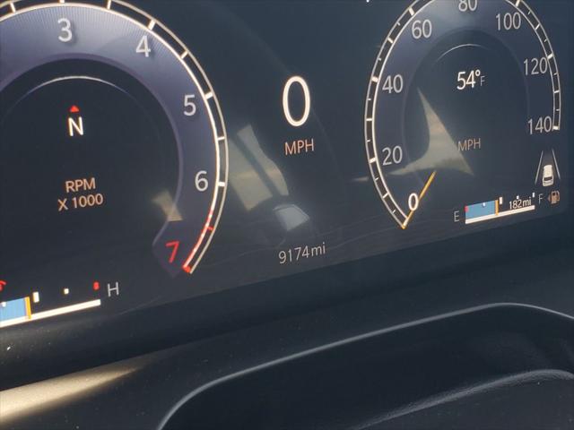 2025 Jeep Grand Cherokee L Laredo 4x4