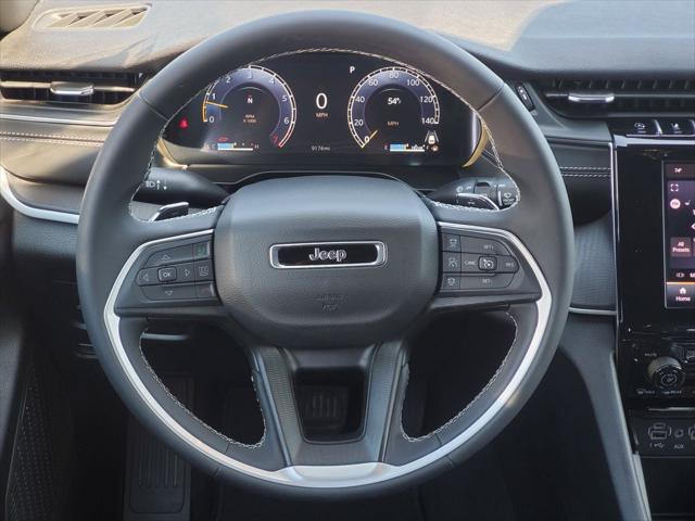 2025 Jeep Grand Cherokee L Laredo 4x4
