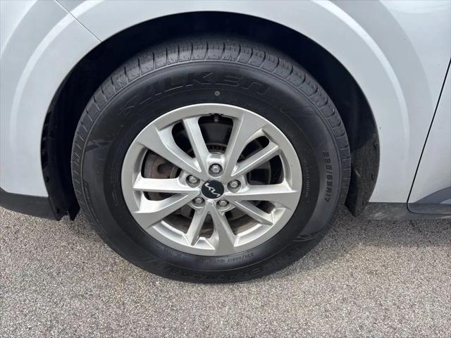 2023 Kia Carnival MPV LX Seat Package