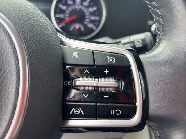 2023 Kia Carnival MPV LX Seat Package