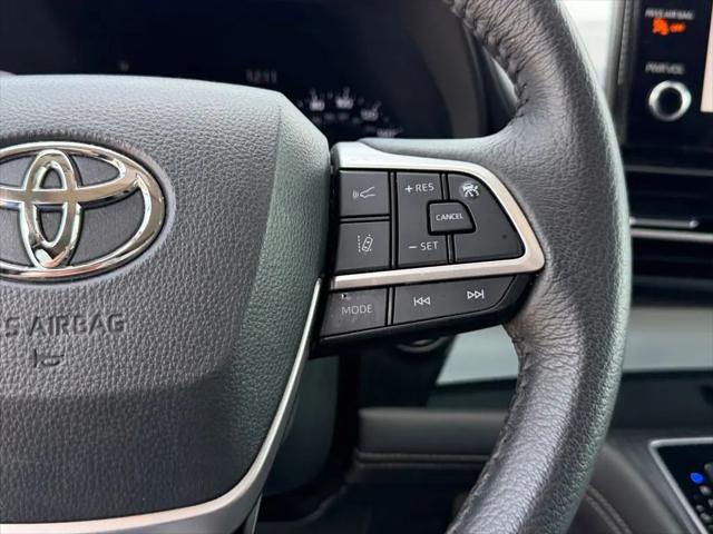 2025 Toyota Sienna XLE