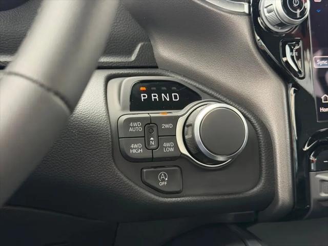 2026 Ram 1500 Big Horn Crew Cab 4x4 57 Box