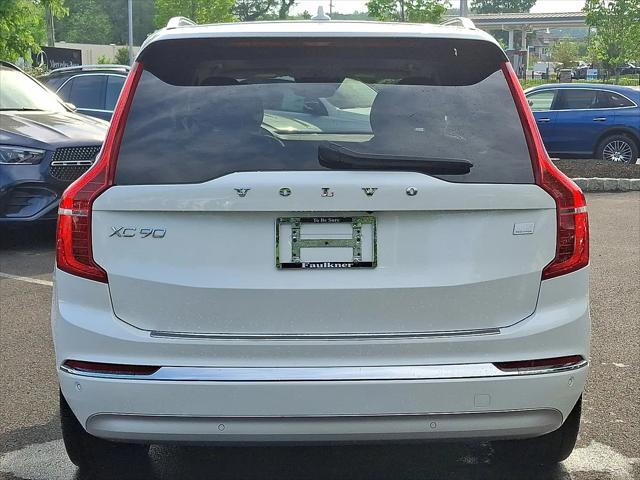2022 Volvo XC90 Recharge T8 Inscription Expression Extended Range 6P