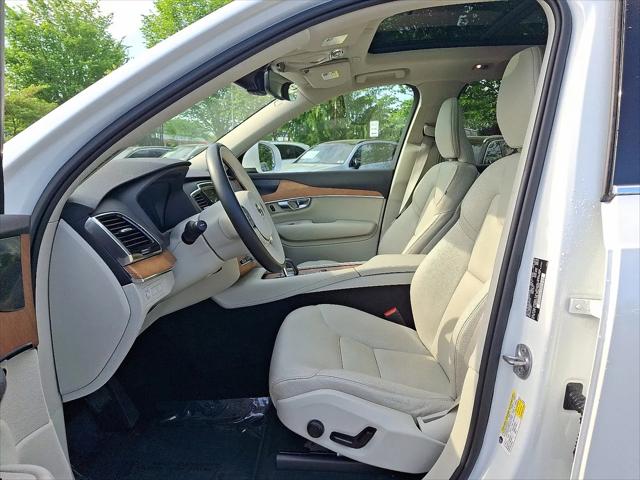 2022 Volvo XC90 Recharge T8 Inscription Expression Extended Range 6P