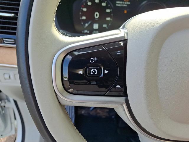 2022 Volvo XC90 Recharge T8 Inscription Expression Extended Range 6P