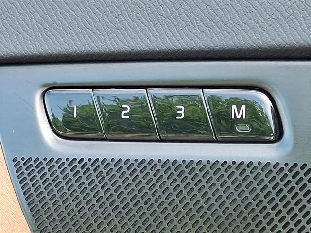 2022 Volvo XC90 Recharge T8 Inscription Expression Extended Range 6P