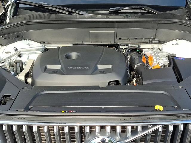 2022 Volvo XC90 Recharge T8 Inscription Expression Extended Range 6P