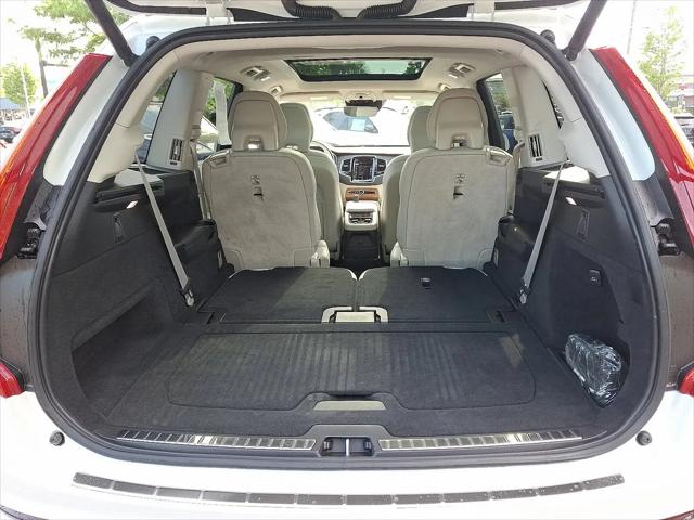 2022 Volvo XC90 Recharge T8 Inscription Expression Extended Range 6P