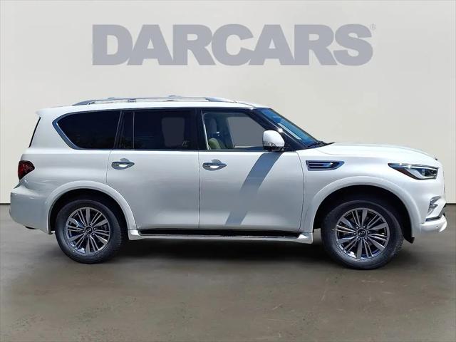 2022 INFINITI QX80 LUXE AWD