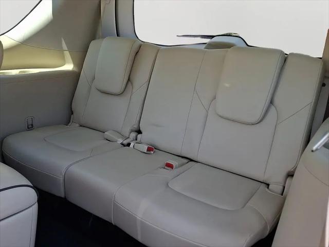 2022 INFINITI QX80 LUXE AWD