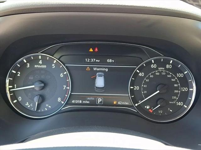2022 INFINITI QX80 LUXE AWD