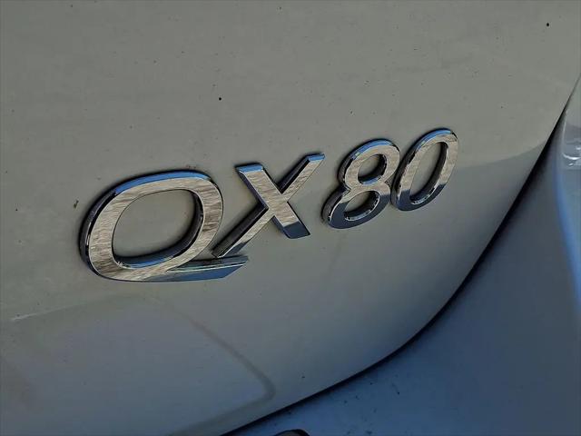 2022 INFINITI QX80 LUXE AWD