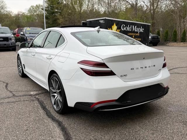 2022 Genesis G70 2.0T AWD