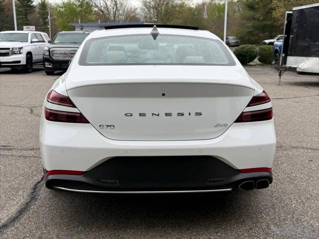2022 Genesis G70 2.0T AWD