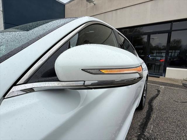 2022 Genesis G70 2.0T AWD