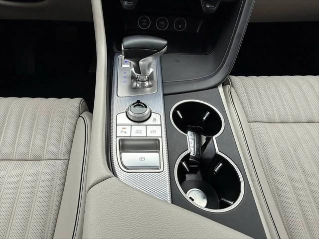 2022 Genesis G70 2.0T AWD