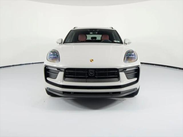 2025 Porsche Macan Macan