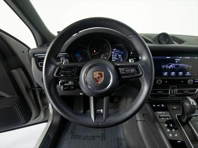 2025 Porsche Macan Macan