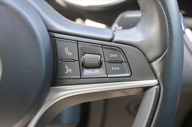 2017 Alfa Romeo Giulia Ti AWD