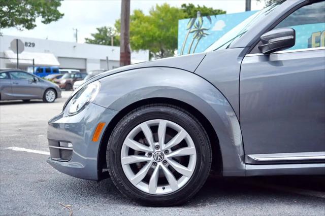 2015 Volkswagen Beetle 2.0L TDI