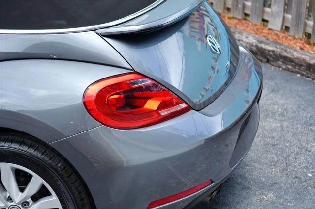 2015 Volkswagen Beetle 2.0L TDI