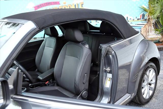 2015 Volkswagen Beetle 2.0L TDI