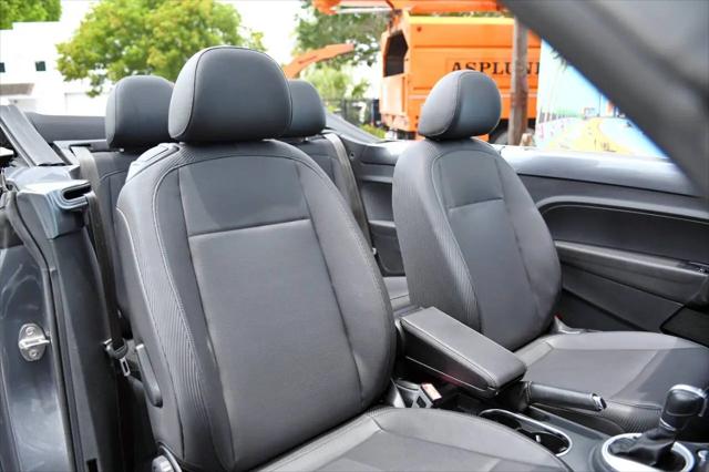 2015 Volkswagen Beetle 2.0L TDI