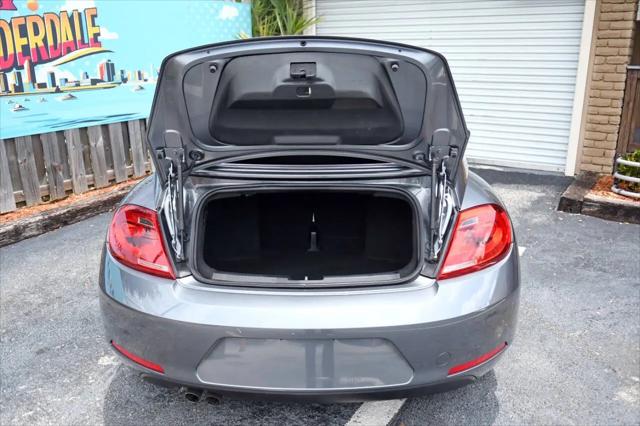2015 Volkswagen Beetle 2.0L TDI