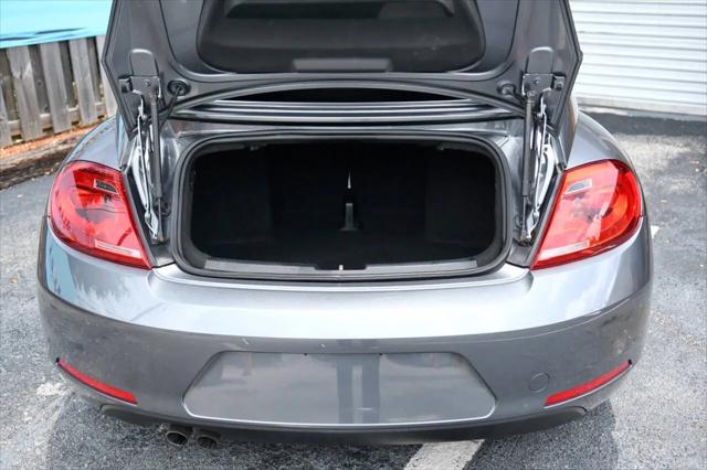 2015 Volkswagen Beetle 2.0L TDI
